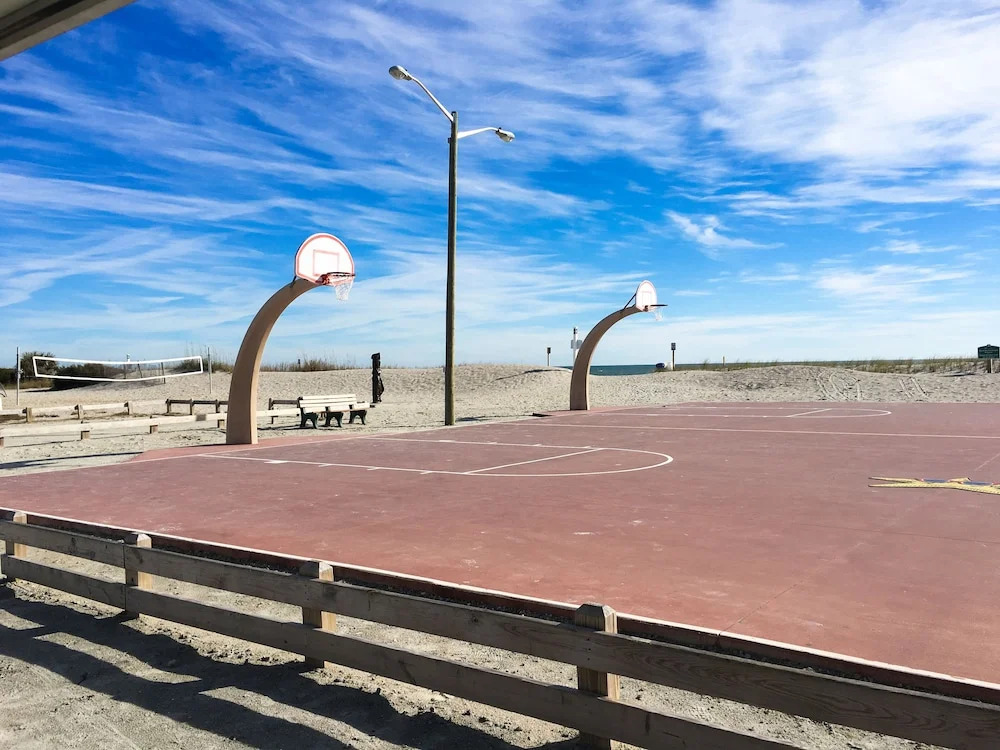 S Kings #1158 - 7 Br Home