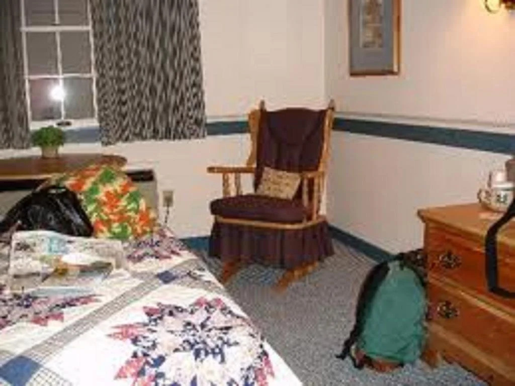 Country Living Inn