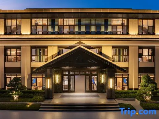 Gallery Hotel