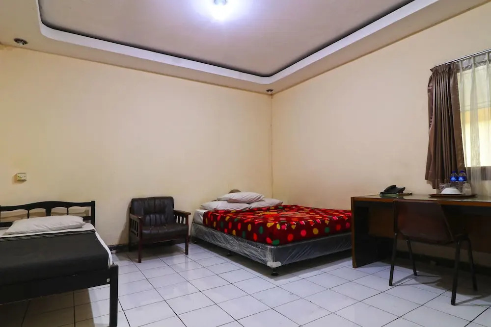 ZenRooms Cihampelas