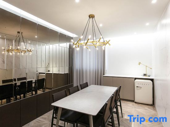 Kimpo Amuse Hotel