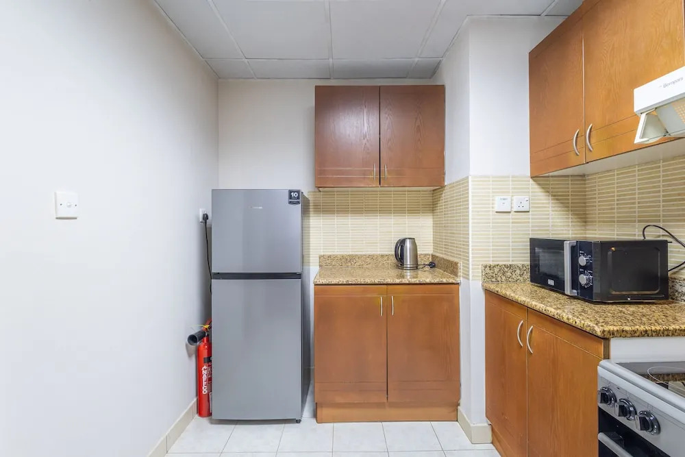 SuperHost - Tranquil Oasis in the Heart of Dubai Lakepoint N2