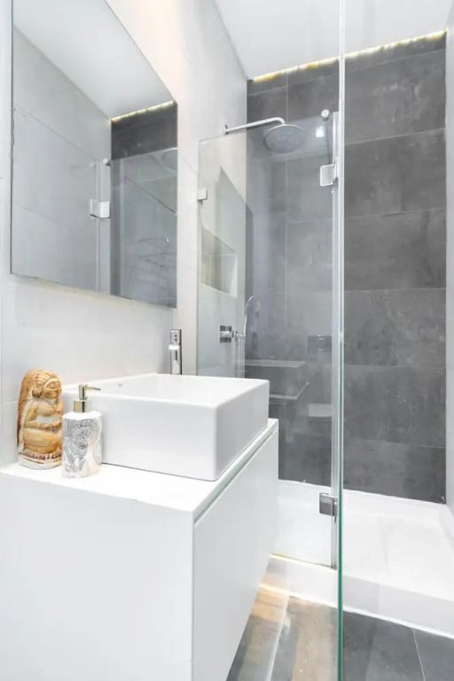Downtown Family Apartment