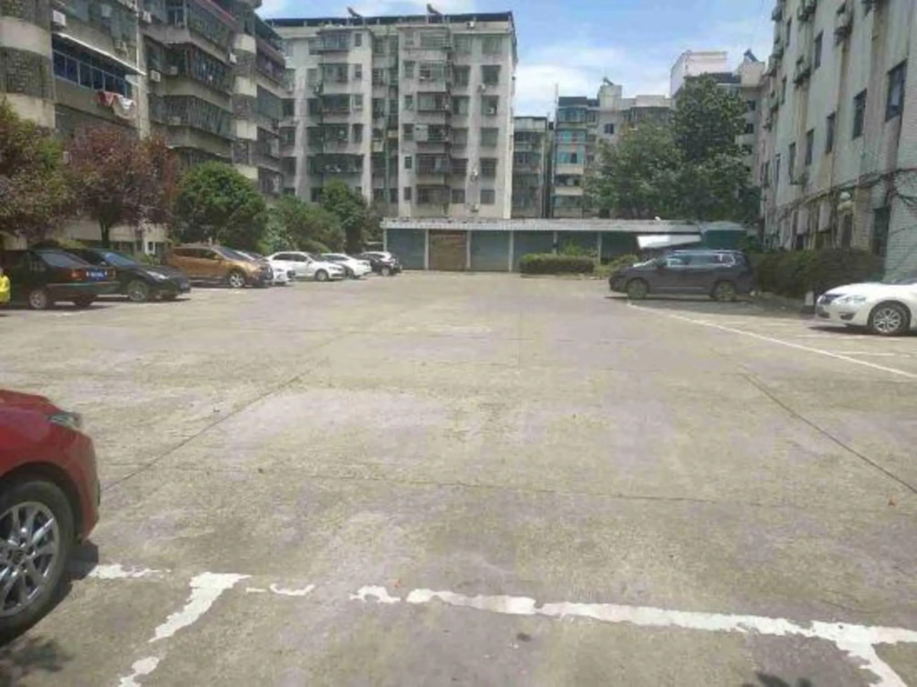 Huayan Hotel