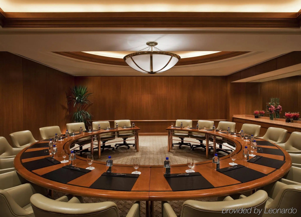 Sheraton Grand Chicago Riverwalk