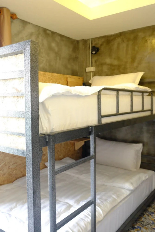 King Kong Hostel @ Krabi