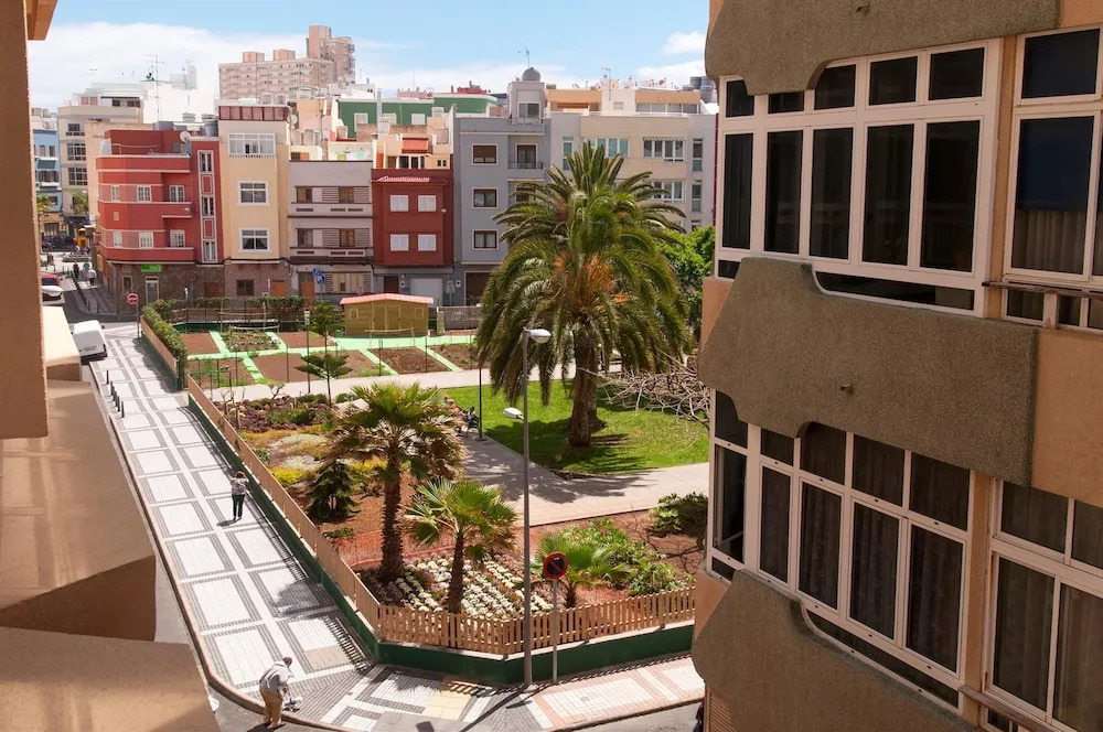 Sole Beachstay Las Canteras by VillaGranCanaria