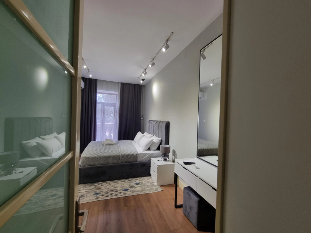 Апартаменты Emporium apartments