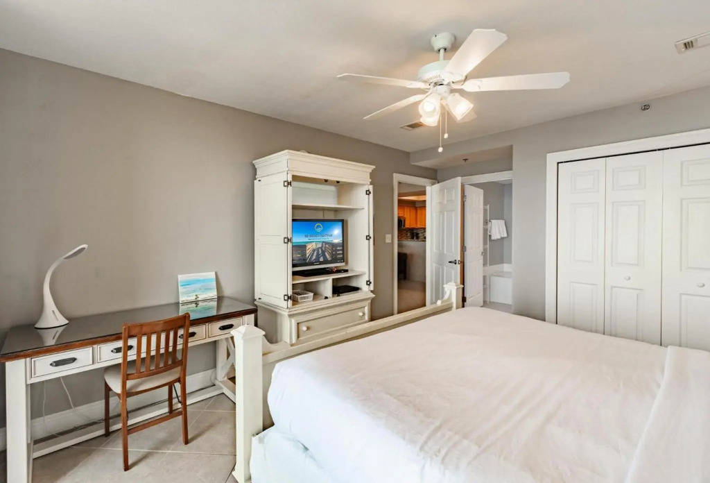 Ariel Dunes II 2303 flr23 2BR 2BA 6