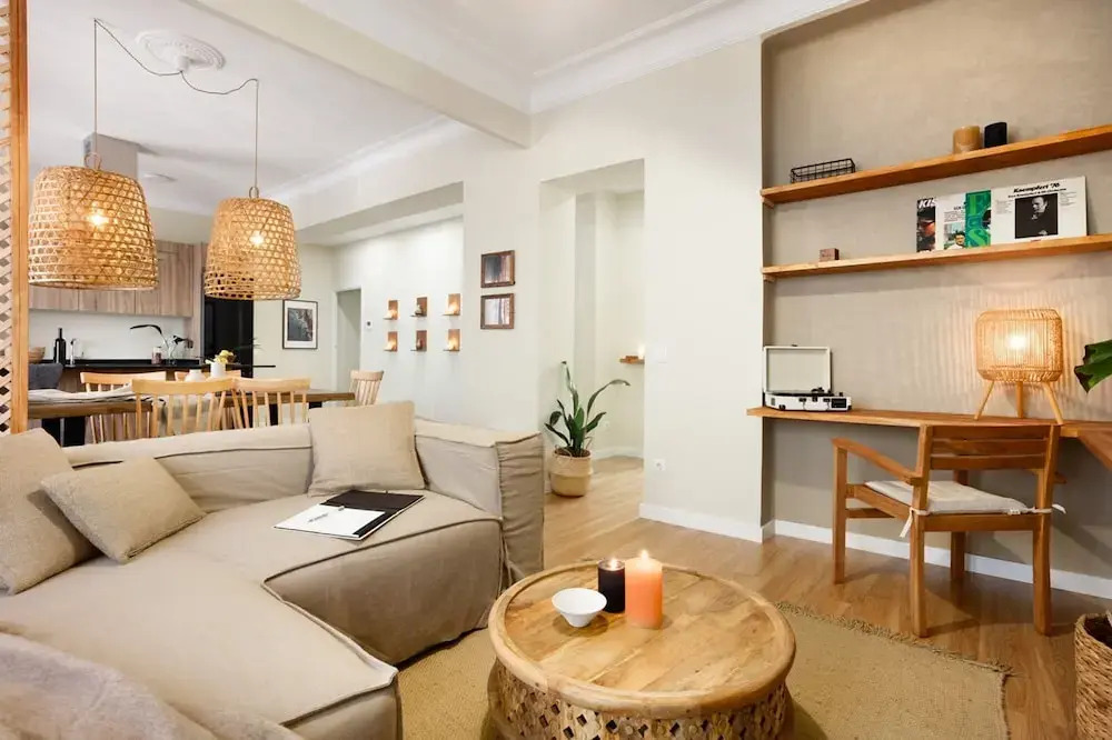 Iruela - 3 Bedrooms and Office in Trafalgar