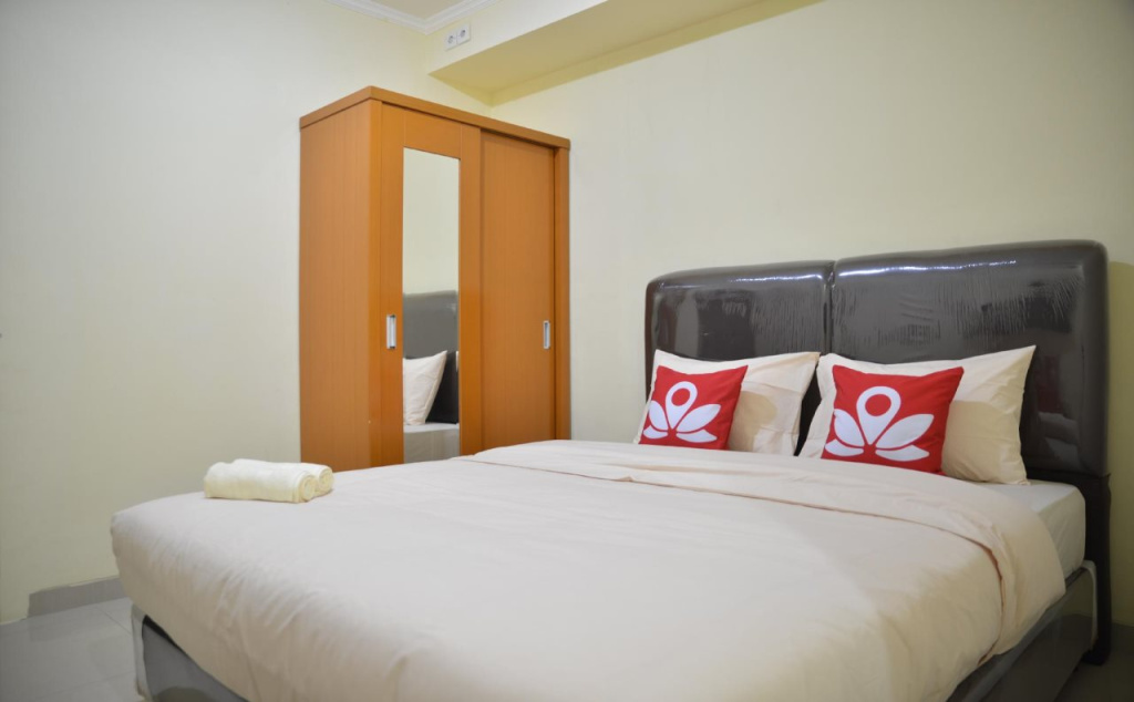 ZEN Rooms Near ITC Roxy Mas