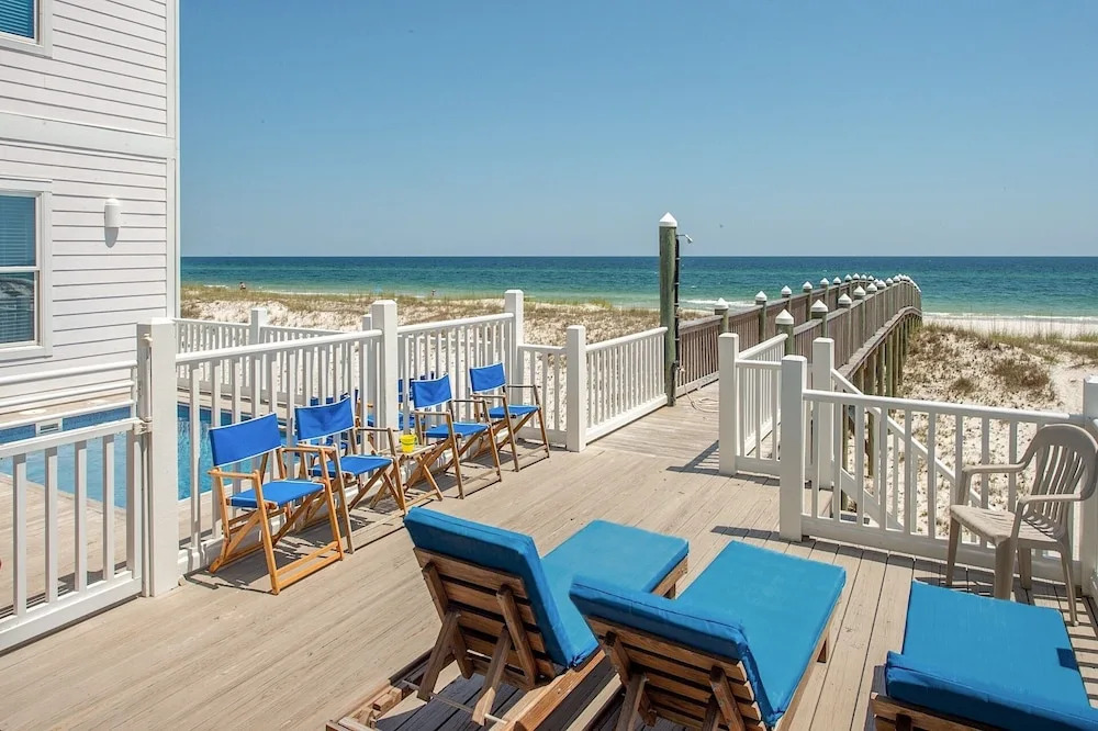 West Beach Home 2981