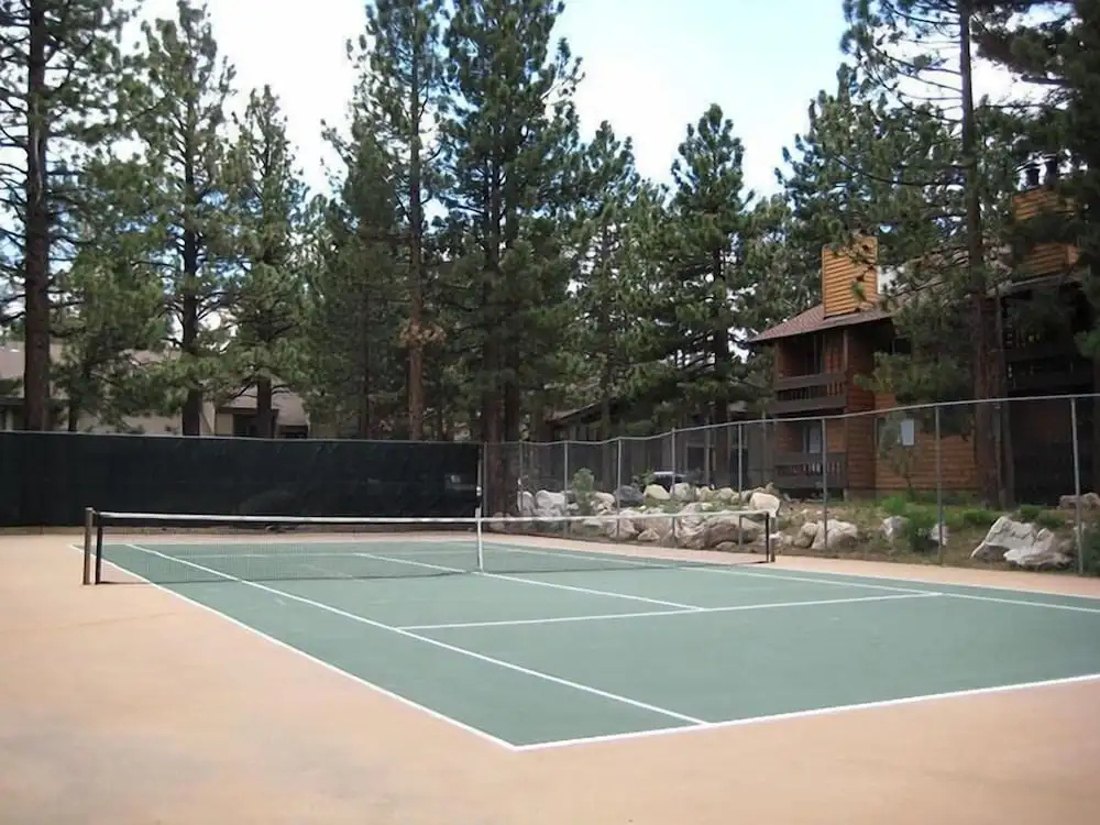 La Residence - Shared Pool, Hot Tub & More!