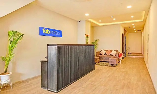 FabHotel Karol