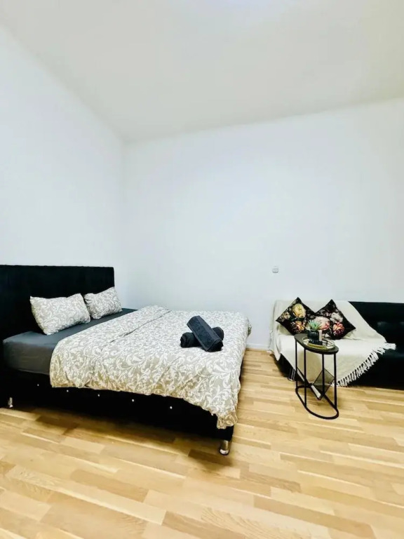 Stylish Contemporary Stay Stadthalle