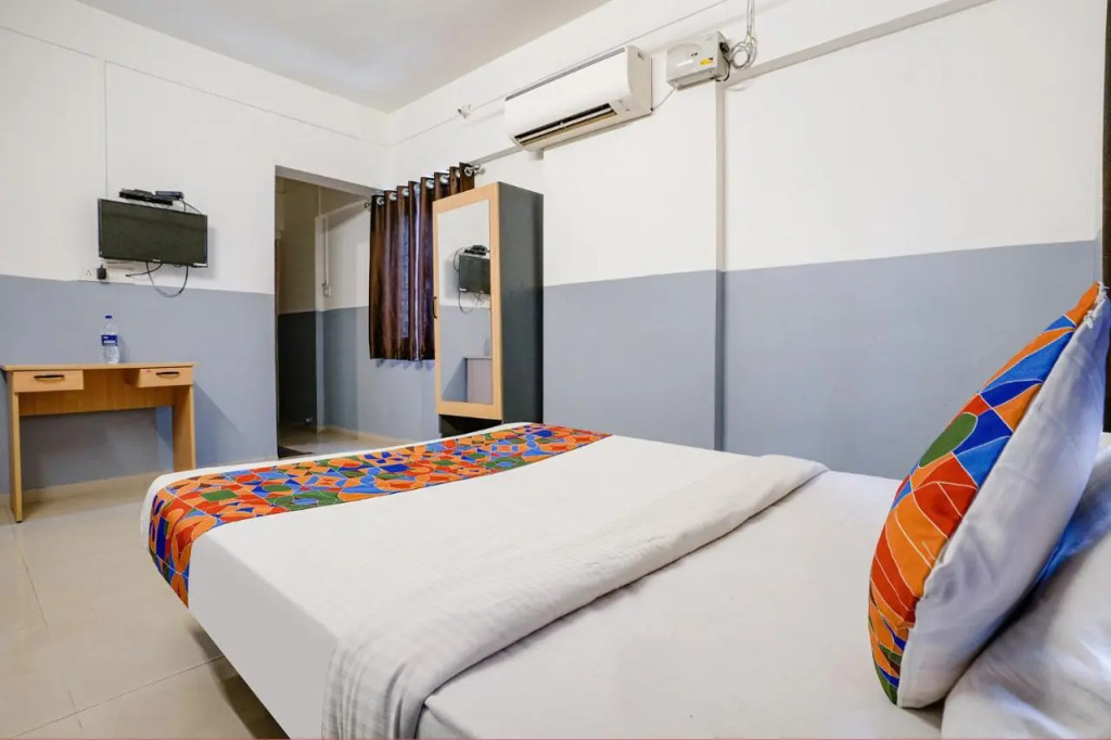 Fabhotel Bhakti Sankul