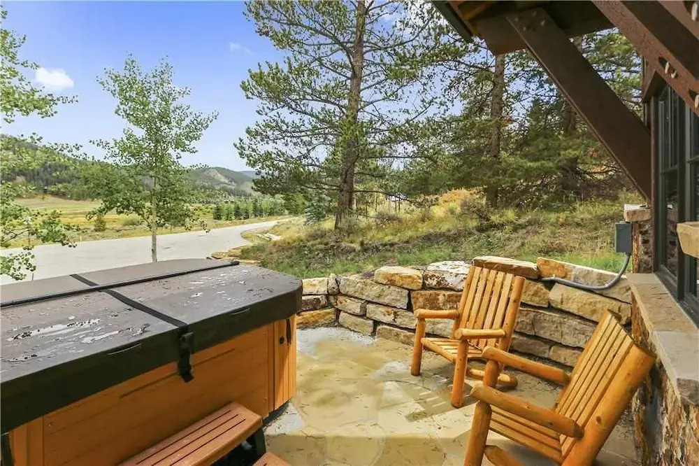 Rocky Fells Lodge
