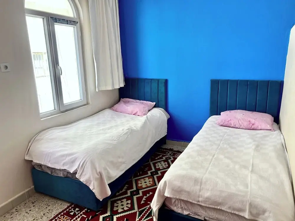 Rova Hostel