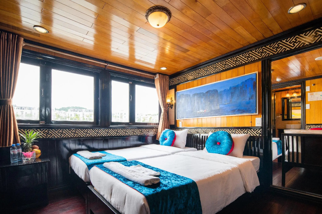 Swan Cruises Halong - Off-the-Beaten-Path Route