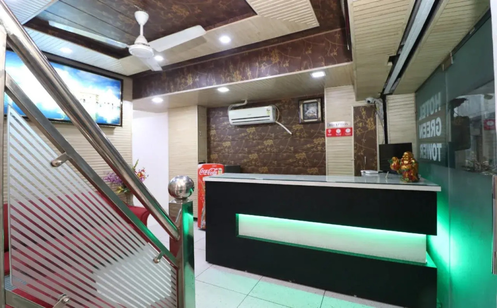 OYO Flagship 70228 Hotel Green Tower