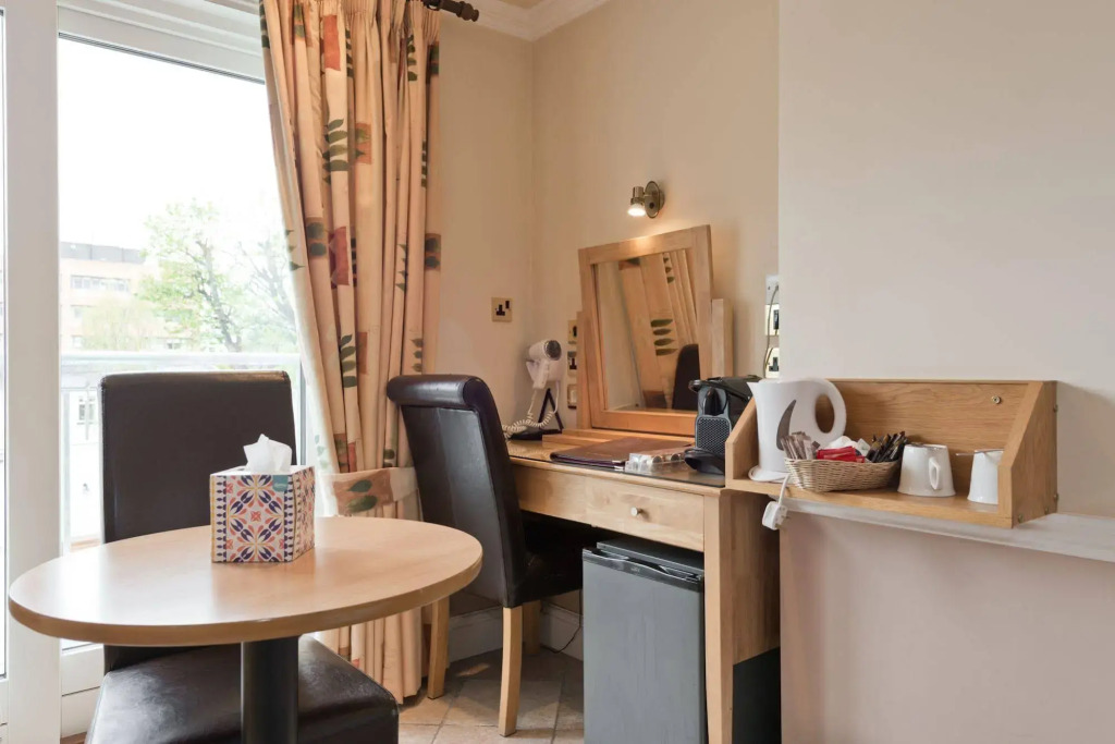 Roxford Lodge Hotel