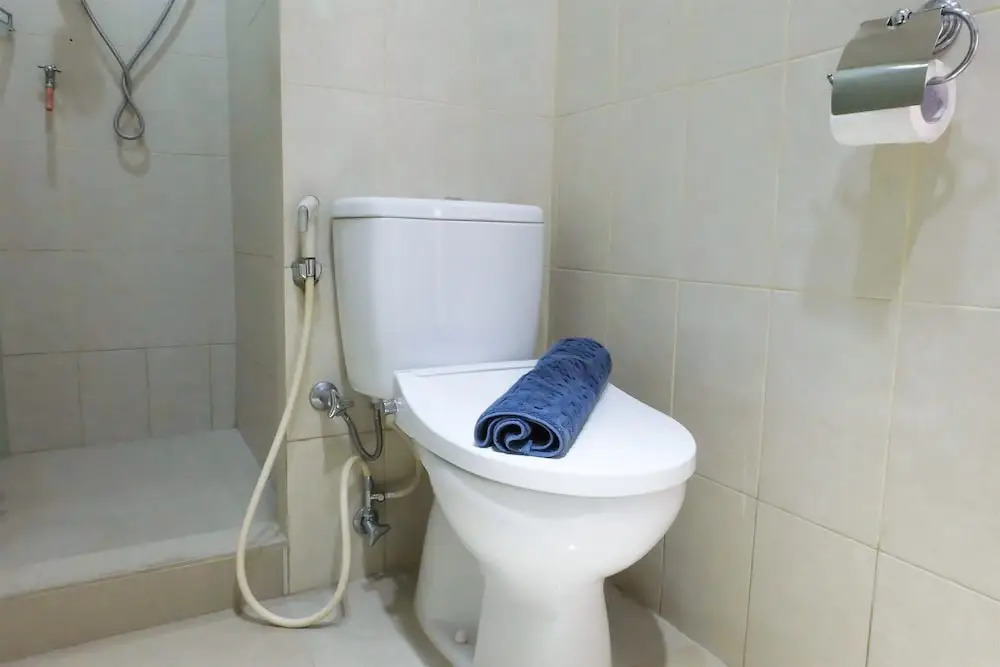 Strategic Location 2 Bedroom Sudirman Park By Travelio
