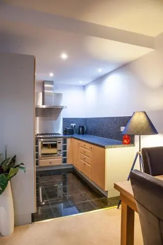 Riverside West End Apartment