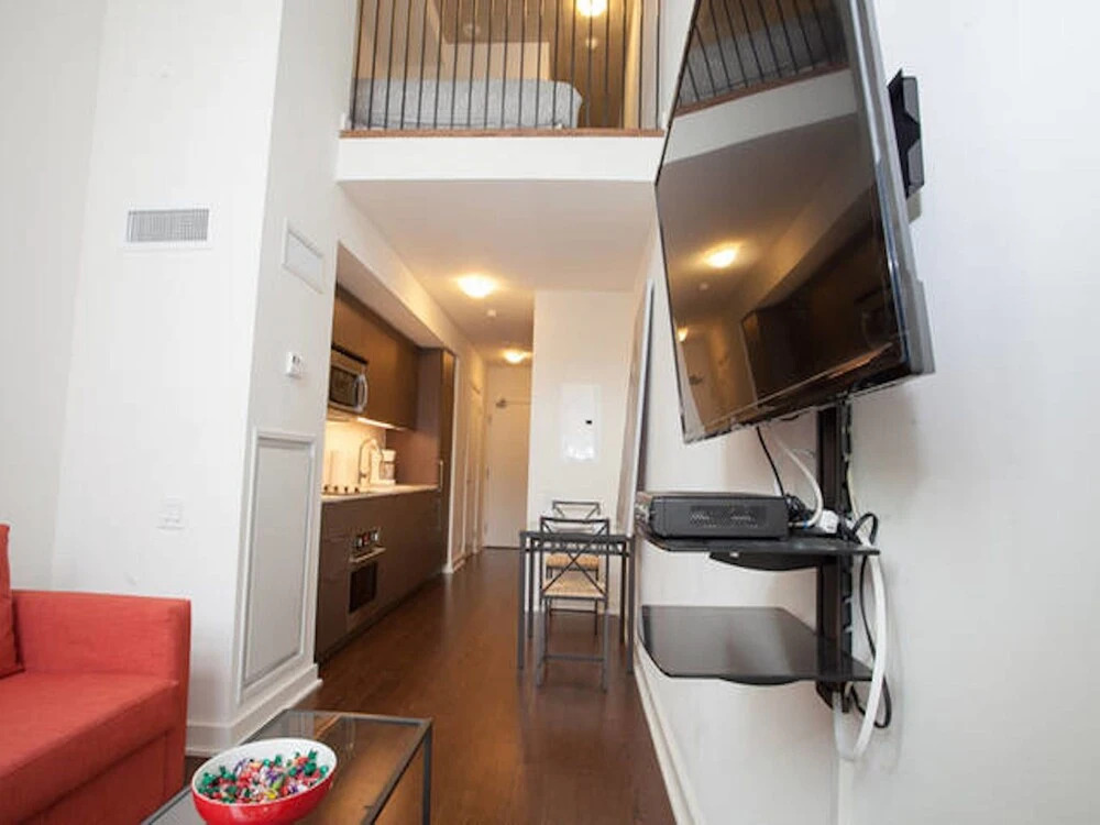 Pinnacle Suites - Trendy 2-Story Loft offered by Short Term Stays