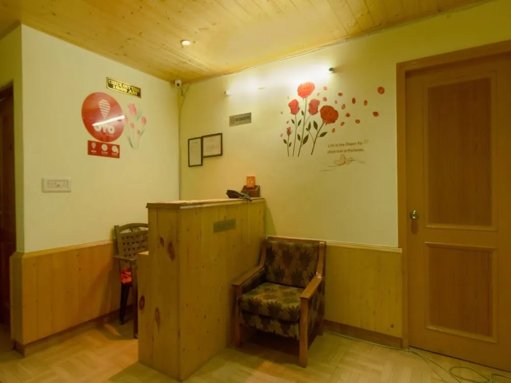 OYO 17358 D K Residency