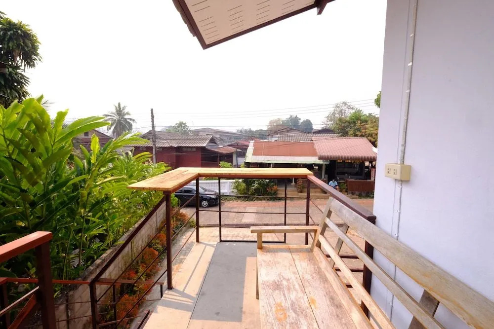 P.L.P Guesthouse - Mae Hong Son