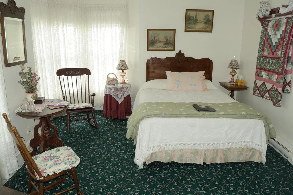 YesterYears Bed & Breakfast