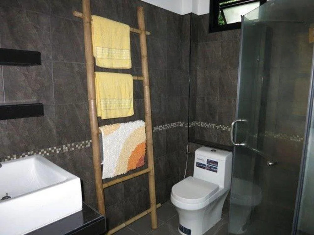 Iris Villa