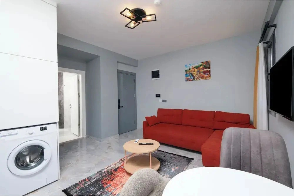 Qin HOMES