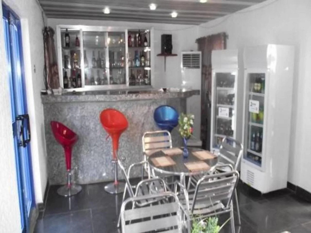 Tobis Hotel & Gardens