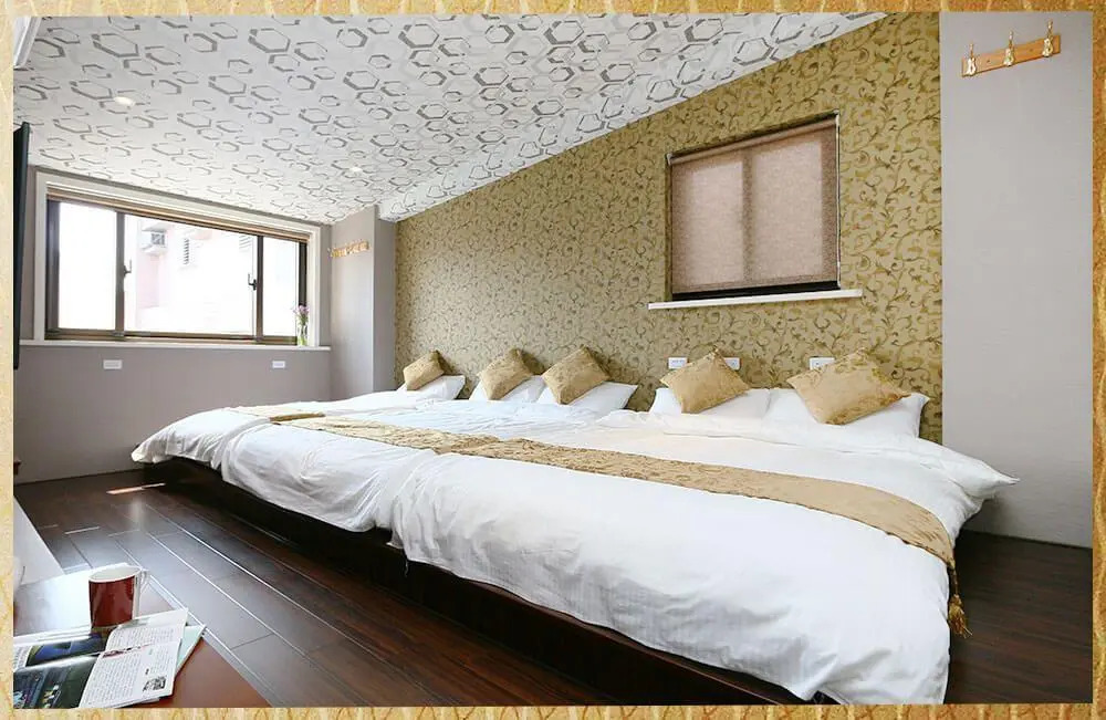 G9 Bed and Breakfast