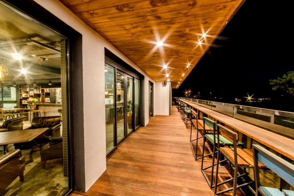 Marevo Beach Hotel