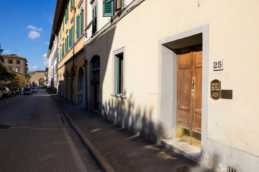 Senese 25A - Keys Of Italy