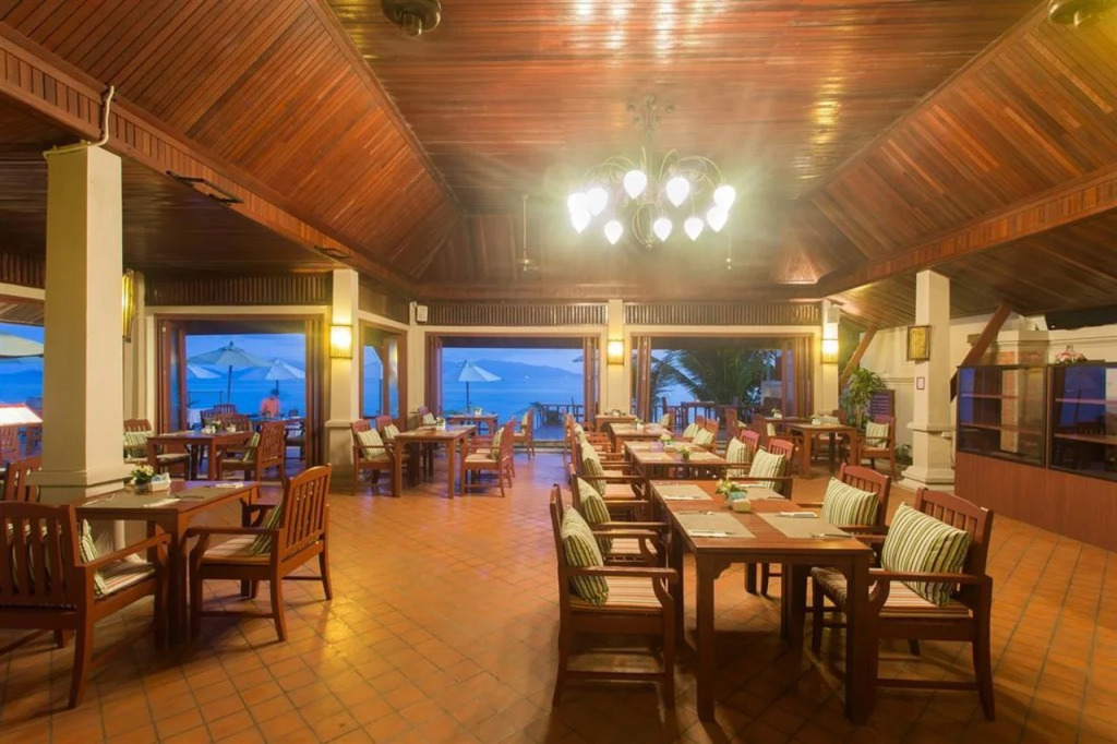 Samui Buri Beach Resort