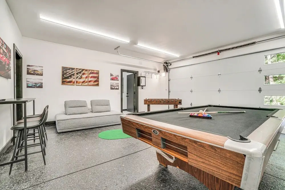 Luxury Modern Home on Golf Course w/ Game Room!