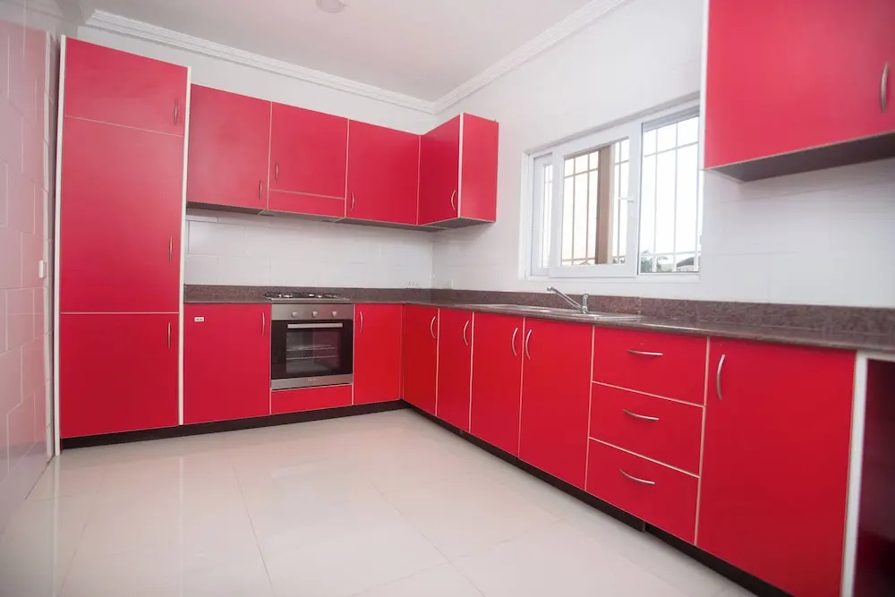 Bragha Apartments And Hotel