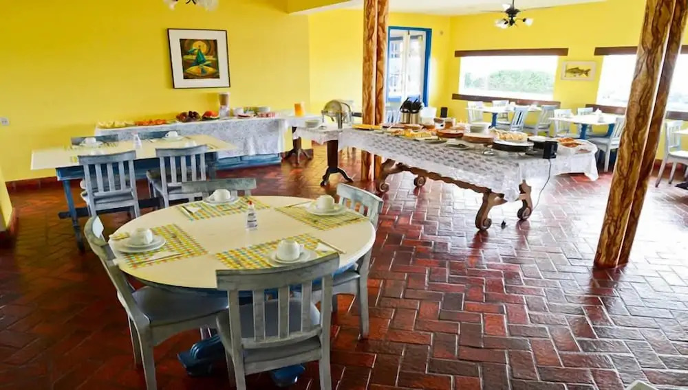 Pousada Suites Praia de Costazul
