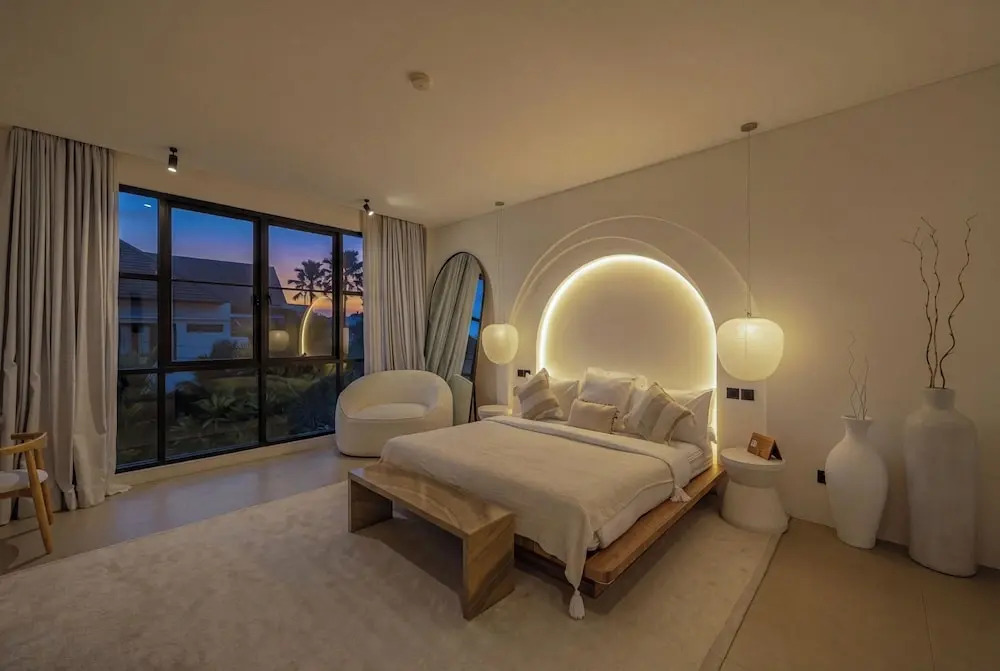 Altara Villa Umalas - Stylish 4BR Villa with Patio & Balcony in Umalas