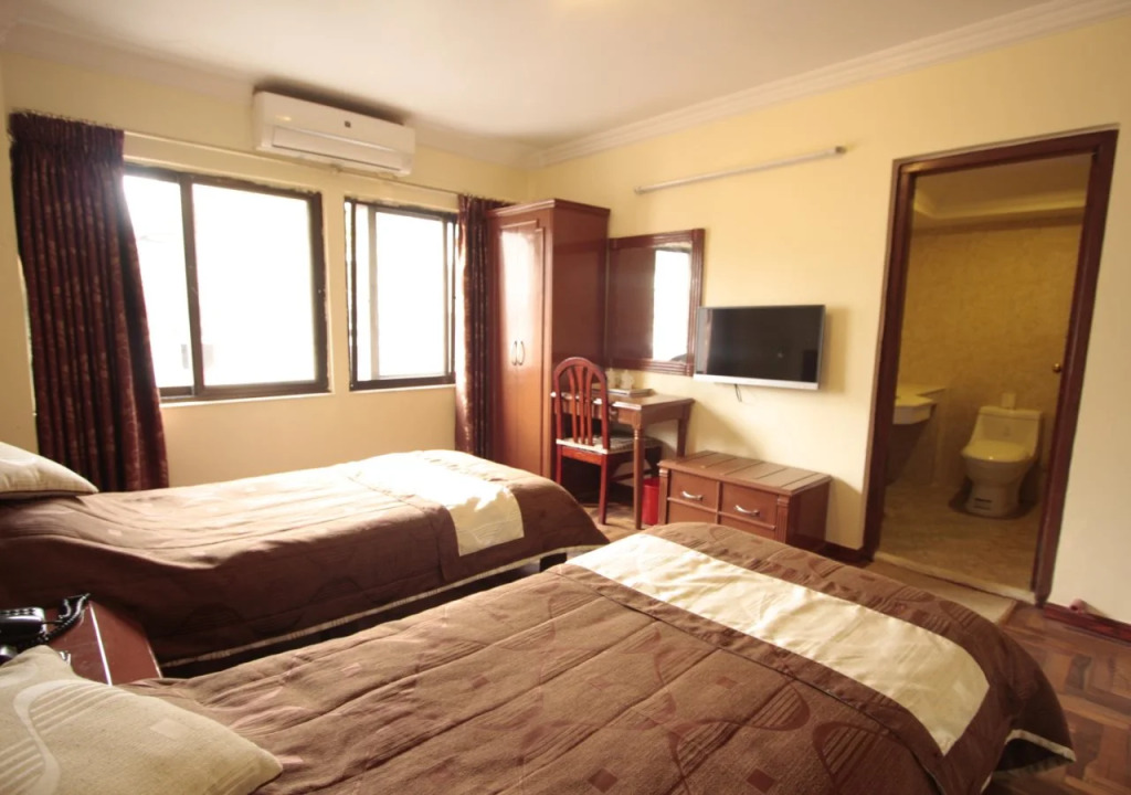 Skyline hotel