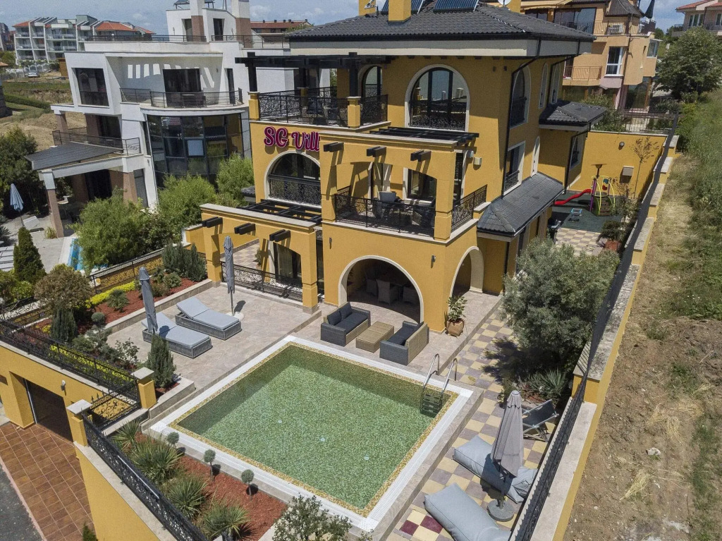 Hotel Almas