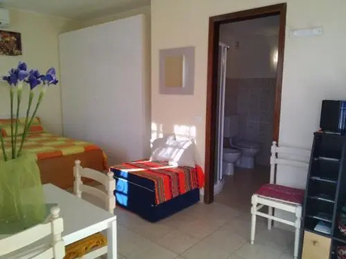 B & B Sachawasi