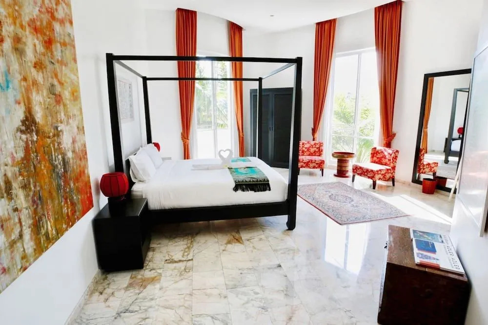 Thaillywood Luxury Palace Unique In Pattaya
