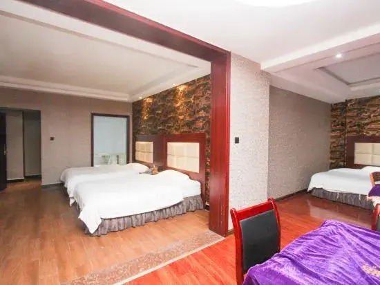 Green Hotel