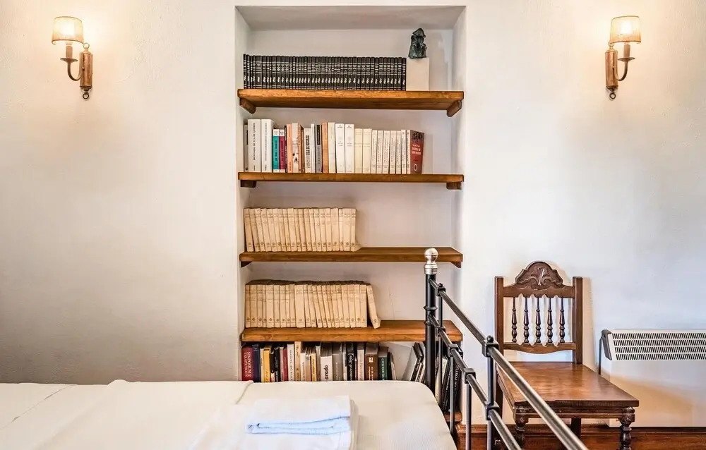 Beautiful Home in Grândola With Wifi and 4 Bedrooms