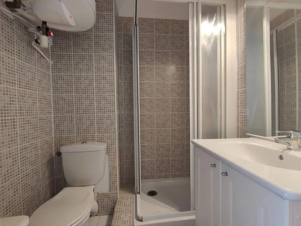 Appartement Balaruc-les-Bains, 1 pièce, 2 personnes - FR-1-571-18