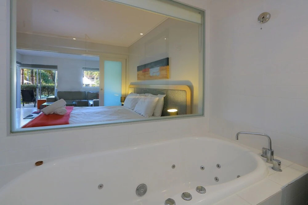 Lagoon Pool 2 Bedroom Spa Suite
